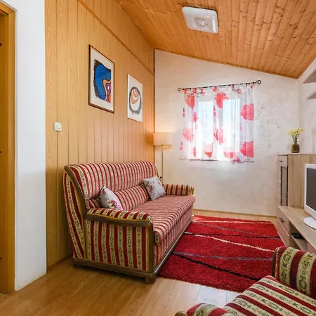 Tatil Evi 2 Bedroom In Barban